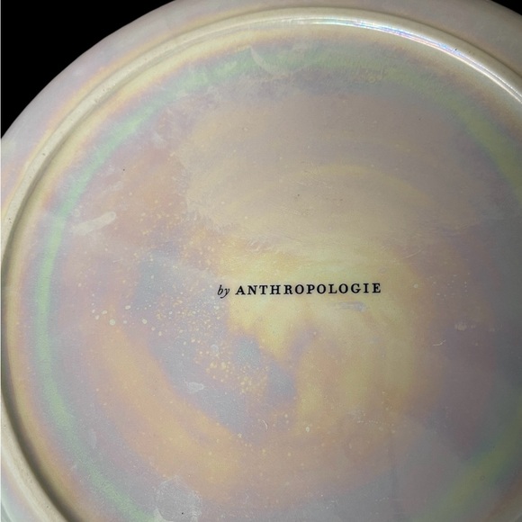 Anthropologie Astrid Iridescent Pearl Snowflake 9” Plate - Picture 3 of 4
